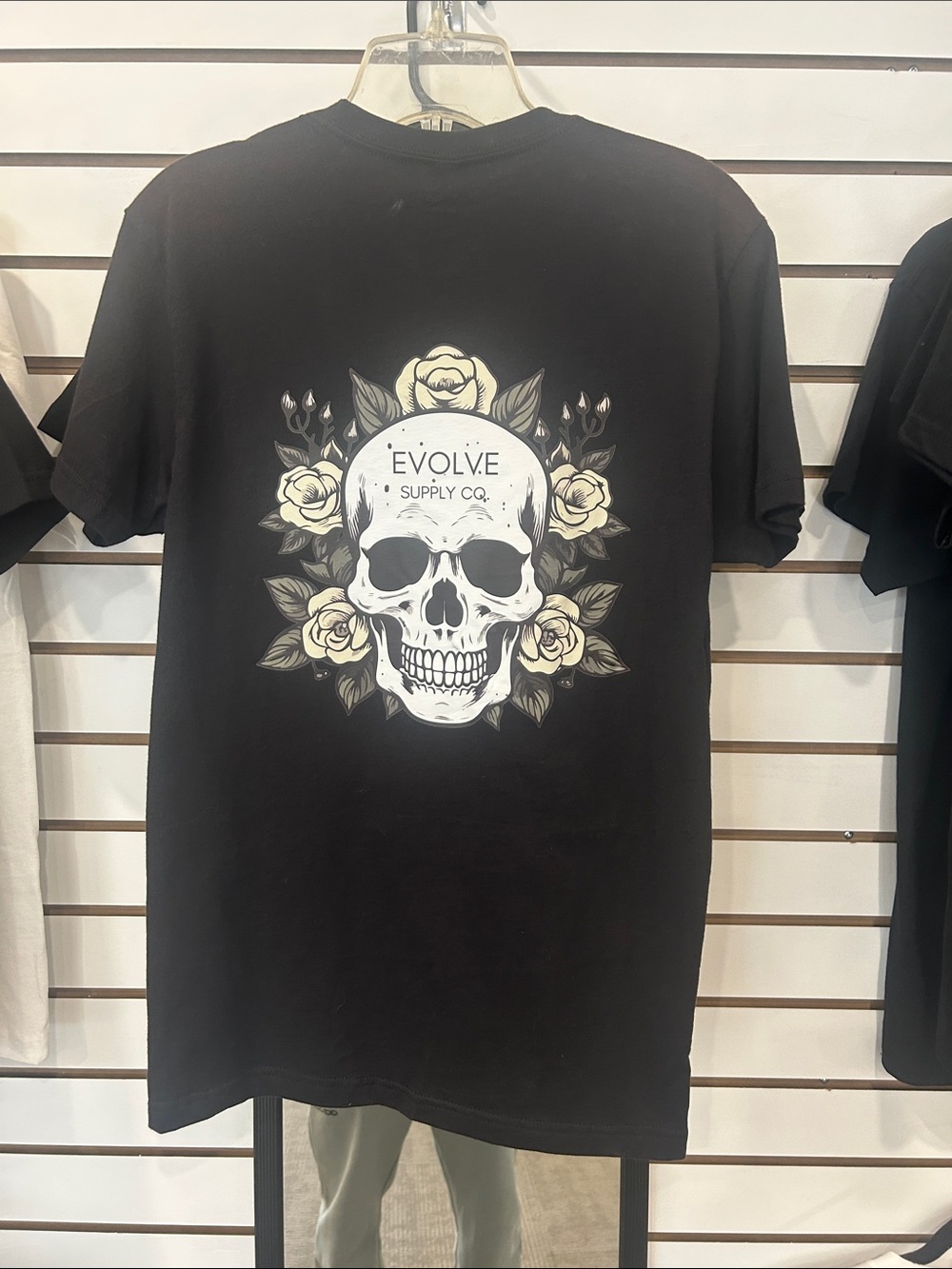 Men's Black Skull Graphic T-Shirt